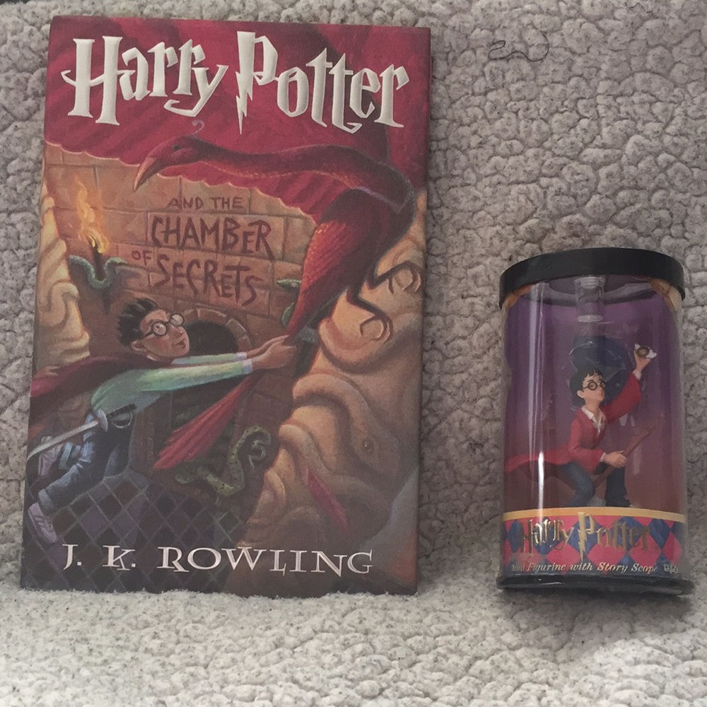 Harry Potter & the Chamber of Secrets and figurine